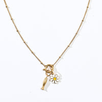 Hello Daisy Charm | White Gold