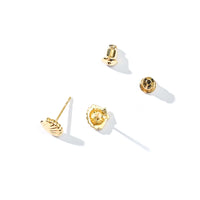 Shelly Seashell Studs