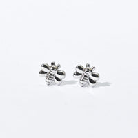Momo Bee Studs | Silver