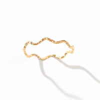 Alicia Dainty Wave Ring | Gold