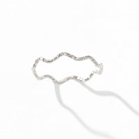 Alicia Dainty Wave Ring | Silver