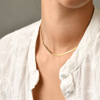 Lorelai 2mm Snake Necklace | Gold