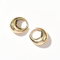 Olivia Saddle Hoop | Gold