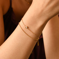 Mona Dainty Bracelet