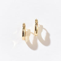 Jenna Saddle Huggies