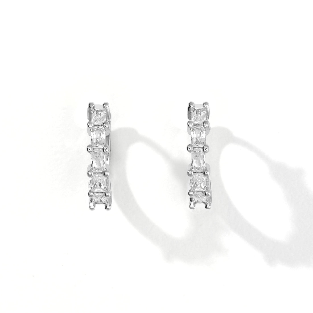 Esan Hoops | Clear Silver