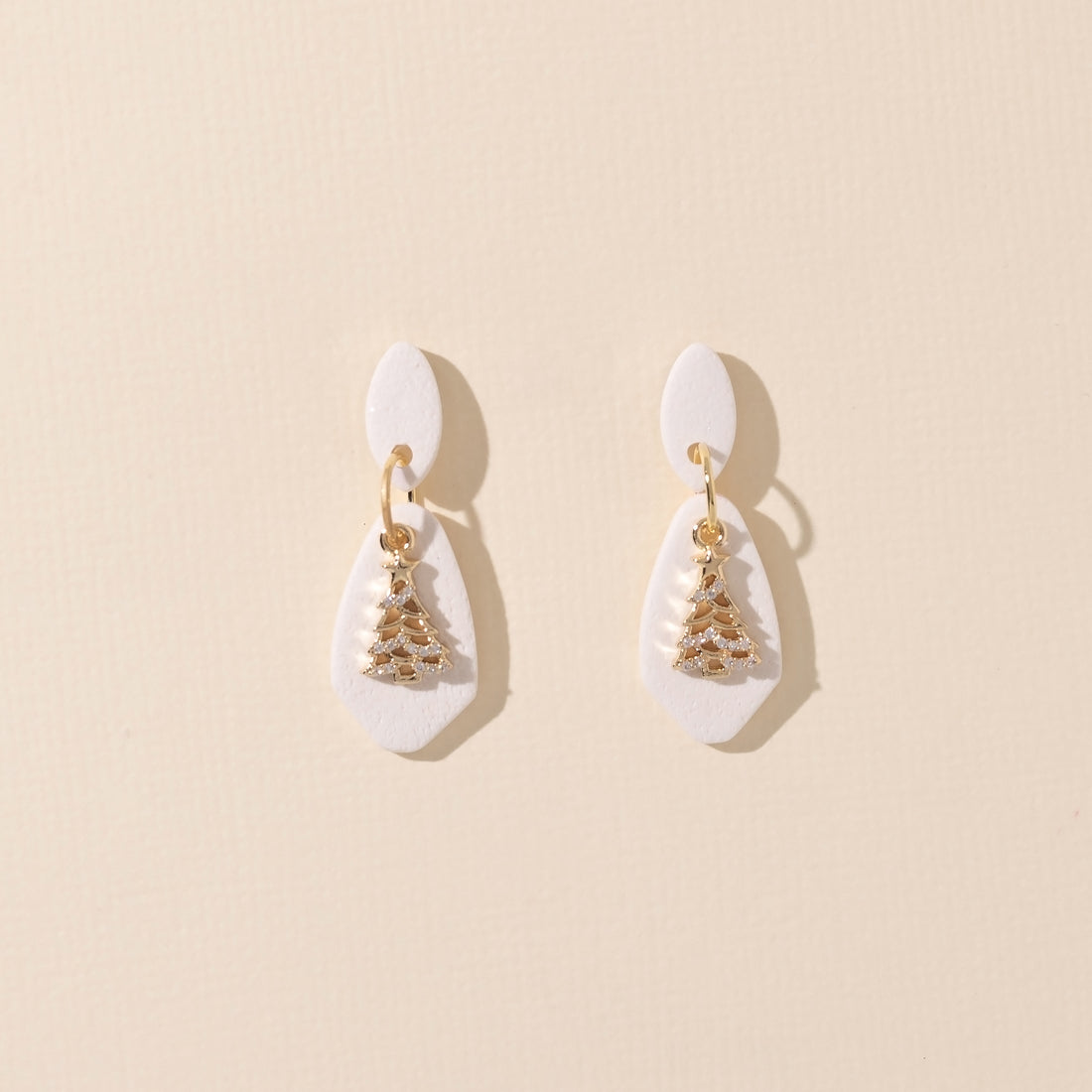 SNOWED IN Sparkle Tree