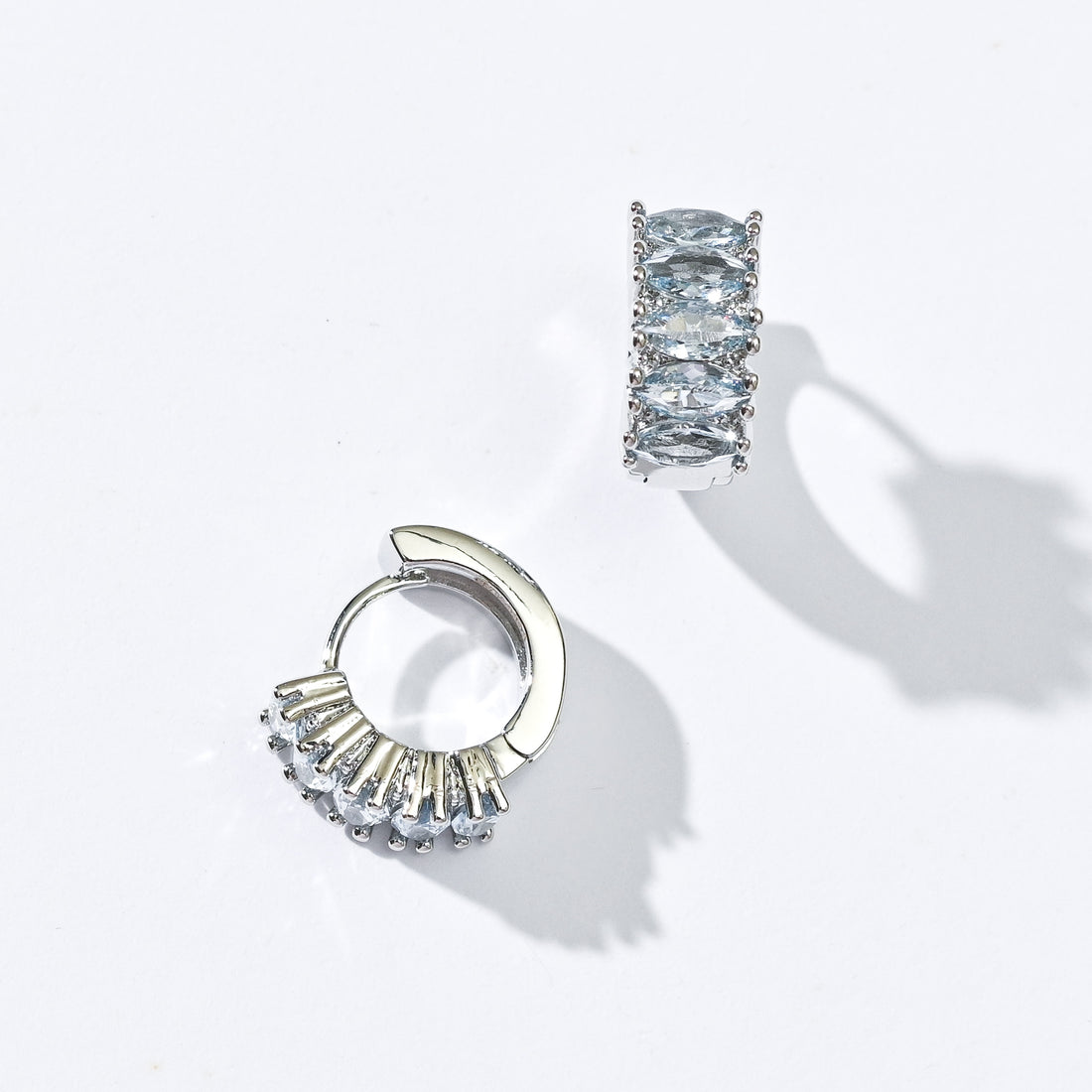 Jada Hoops | Halo Blue Silver
