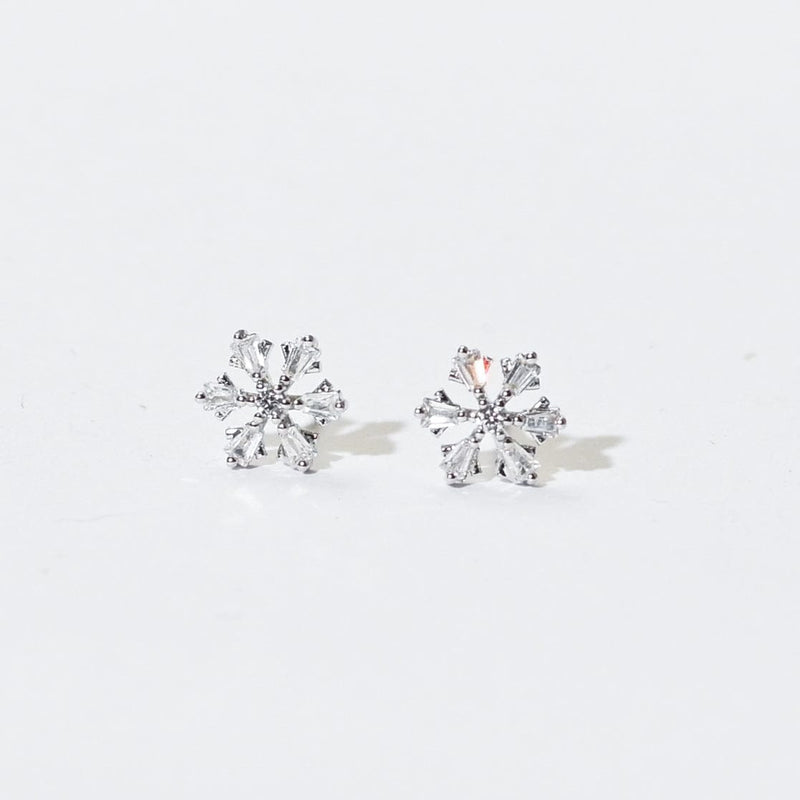Lumi Snowflake Studs | Silver