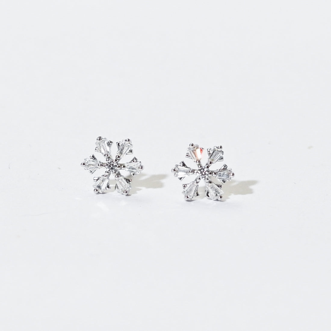 Lumi Snowflake Studs | Silver