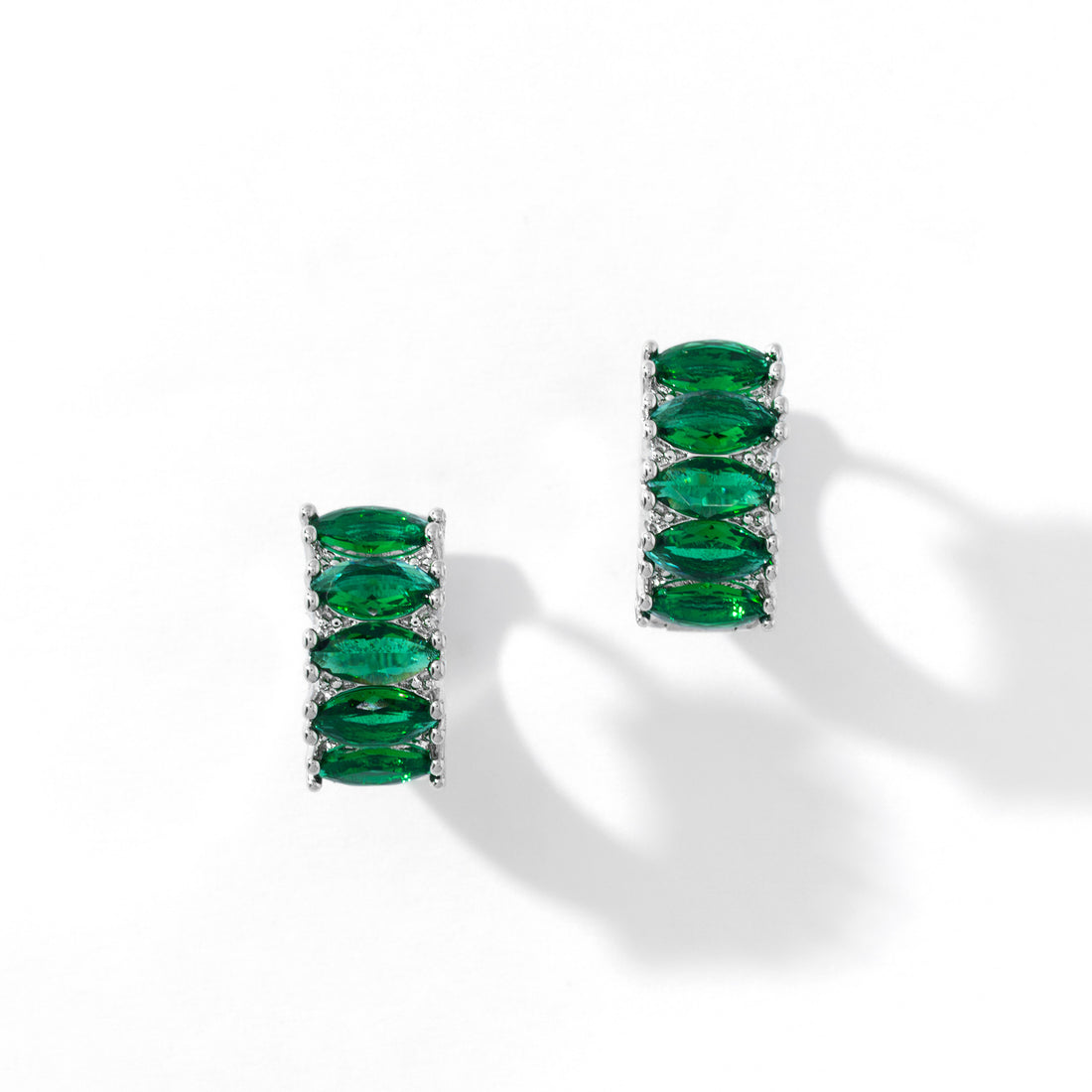 Jada Hoops | Emerald Silver