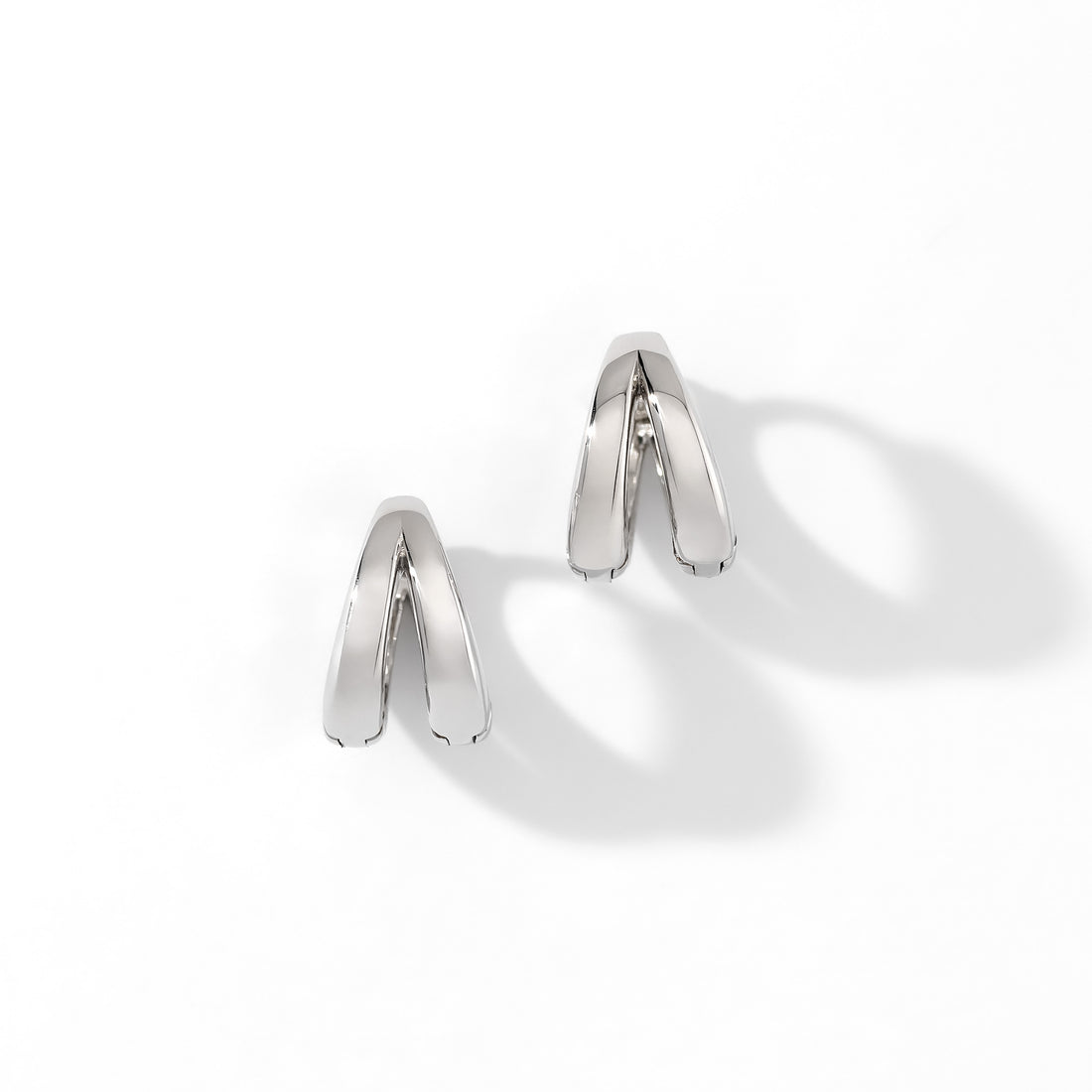 Natalie Huggies | Silver