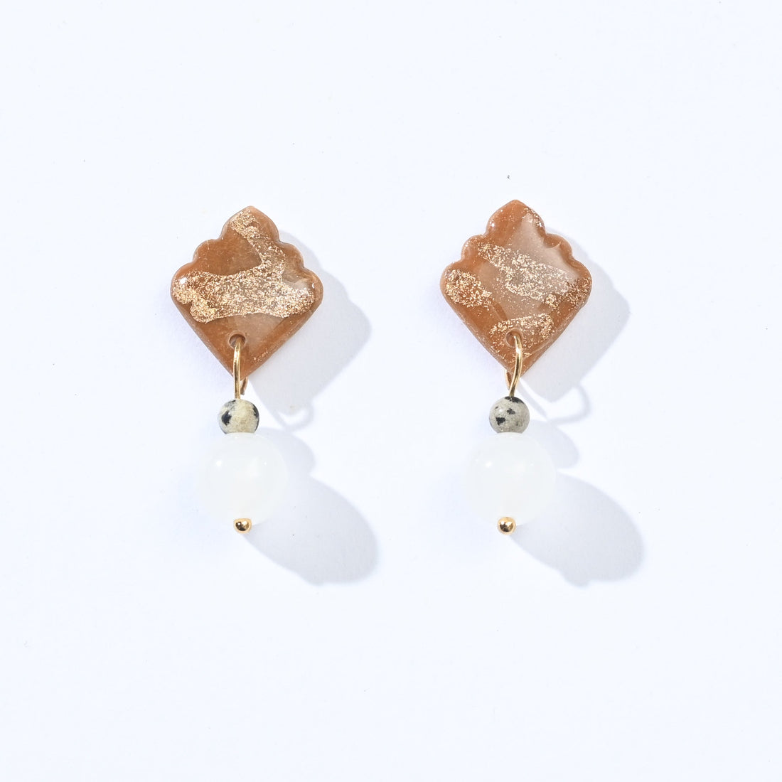 Caramel Maddie White