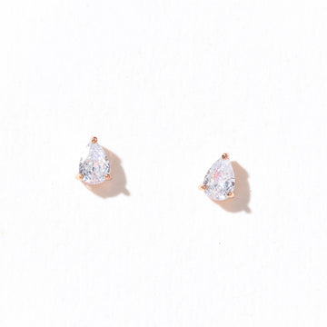 Miki Pear Studs | Warm Gold