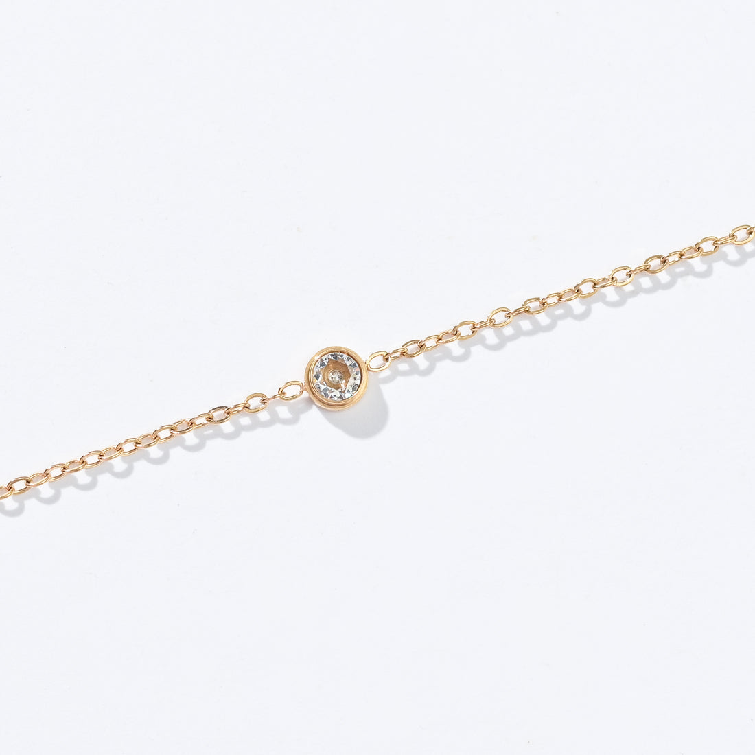 Lily Dainty Bracelet | Gold