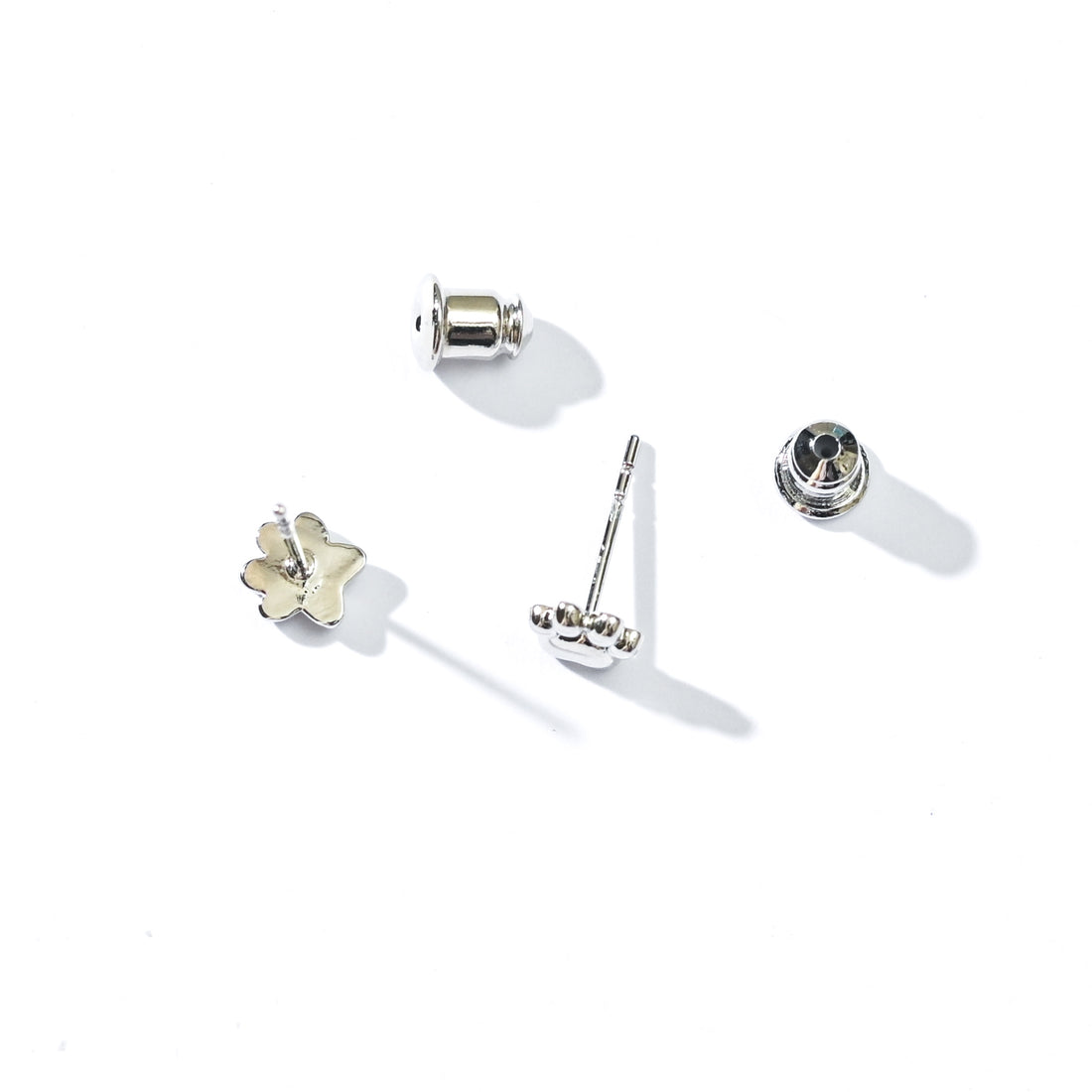 Mia Paw Studs | Silver