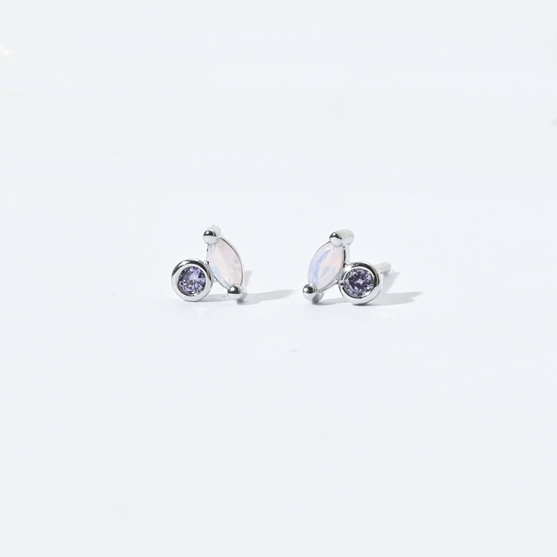 Iman Minimalist Studs | Silver