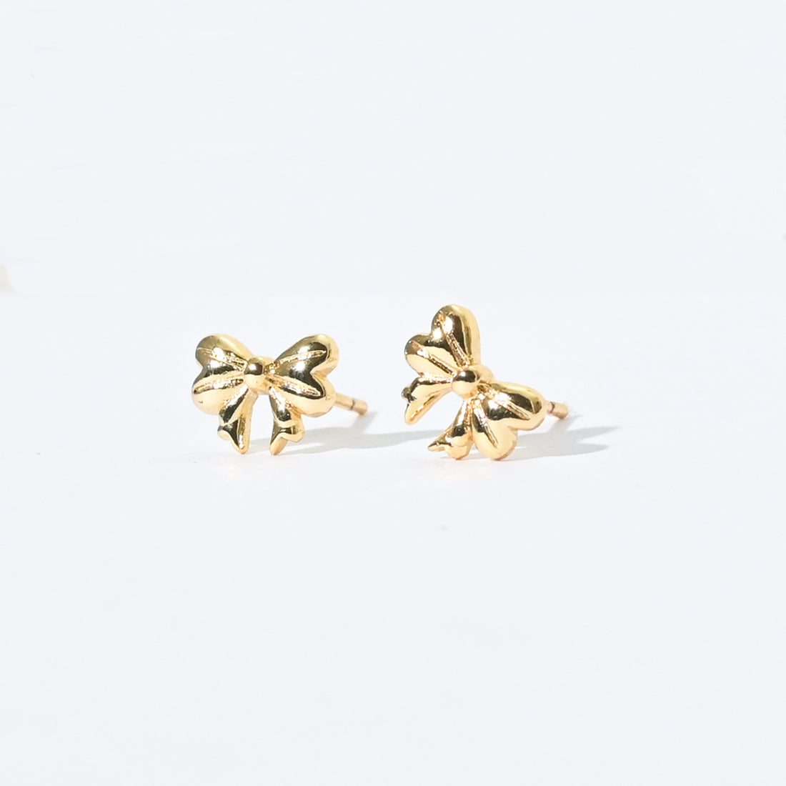 Layla Bow Studs | Gold