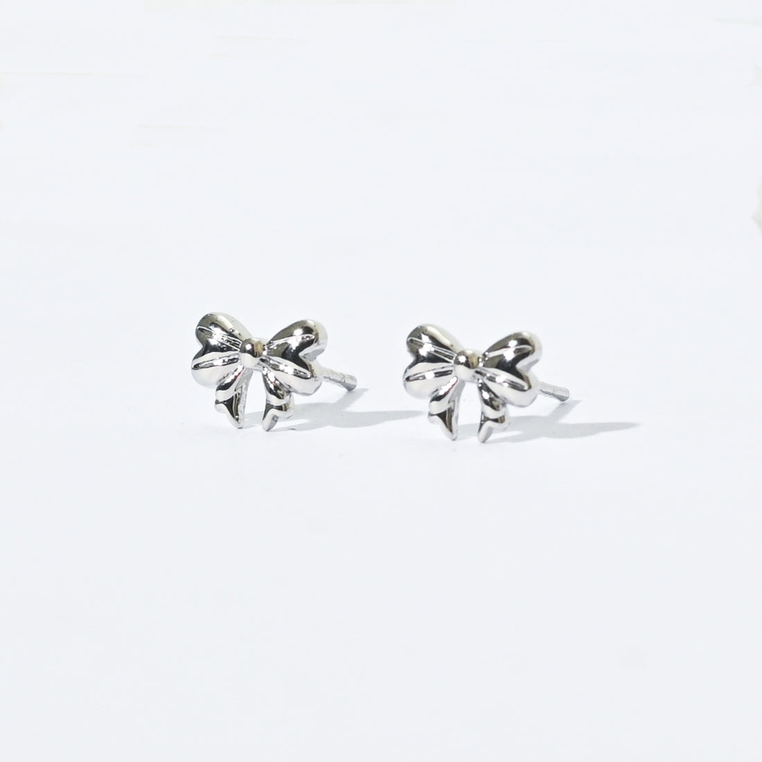 Layla Bow Studs | Silver