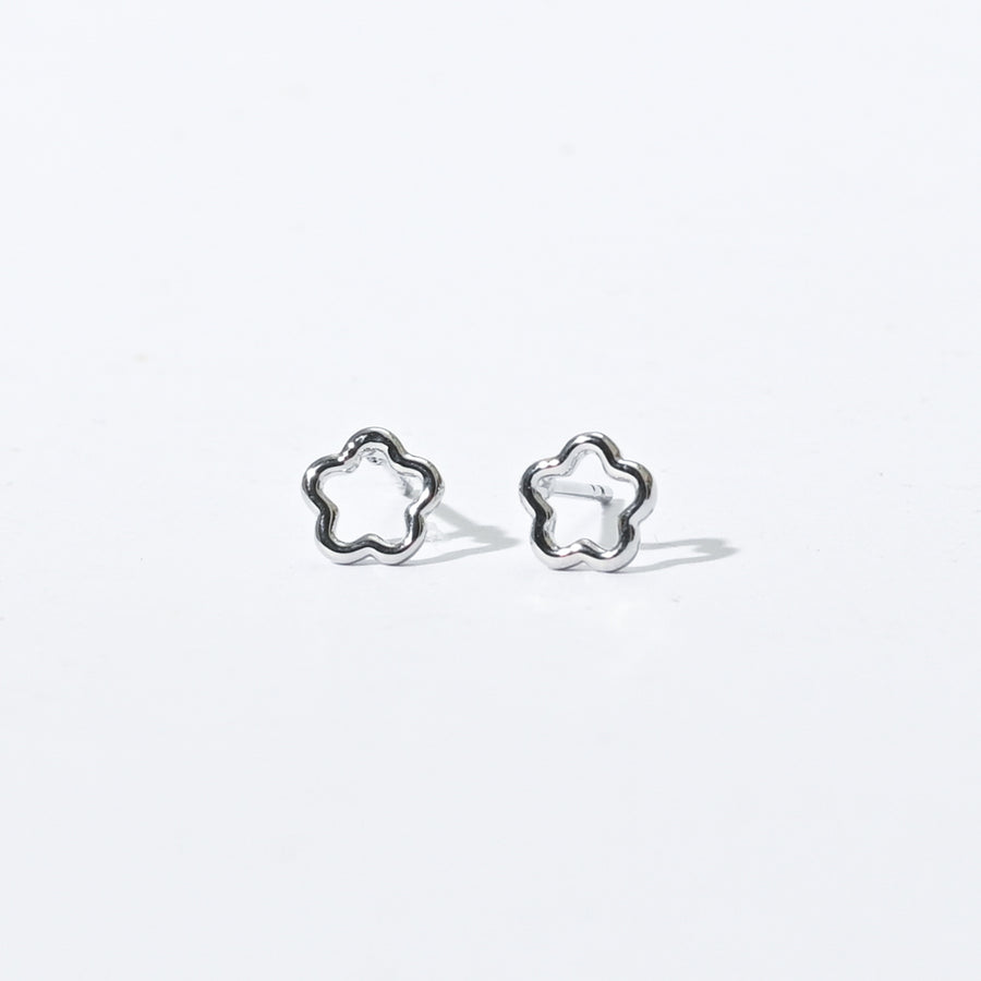 Olivia Flower Studs | Silver
