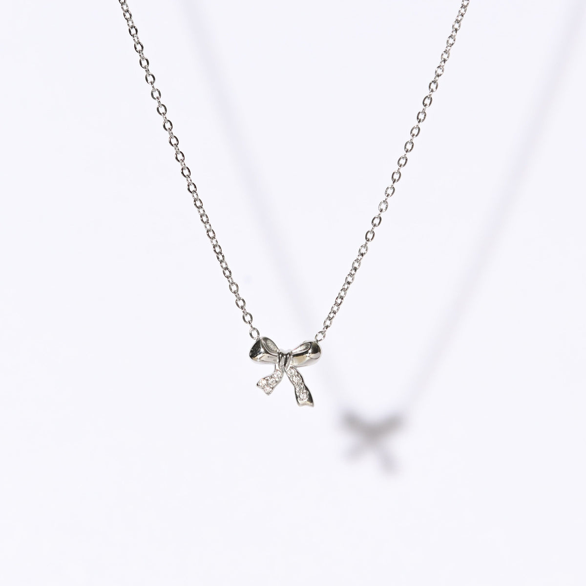 Amy Bow Necklace | Silver