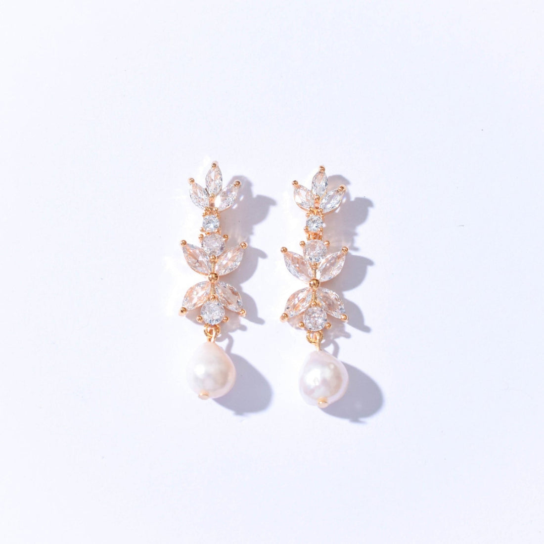 Simona In Love Pearl Dangles