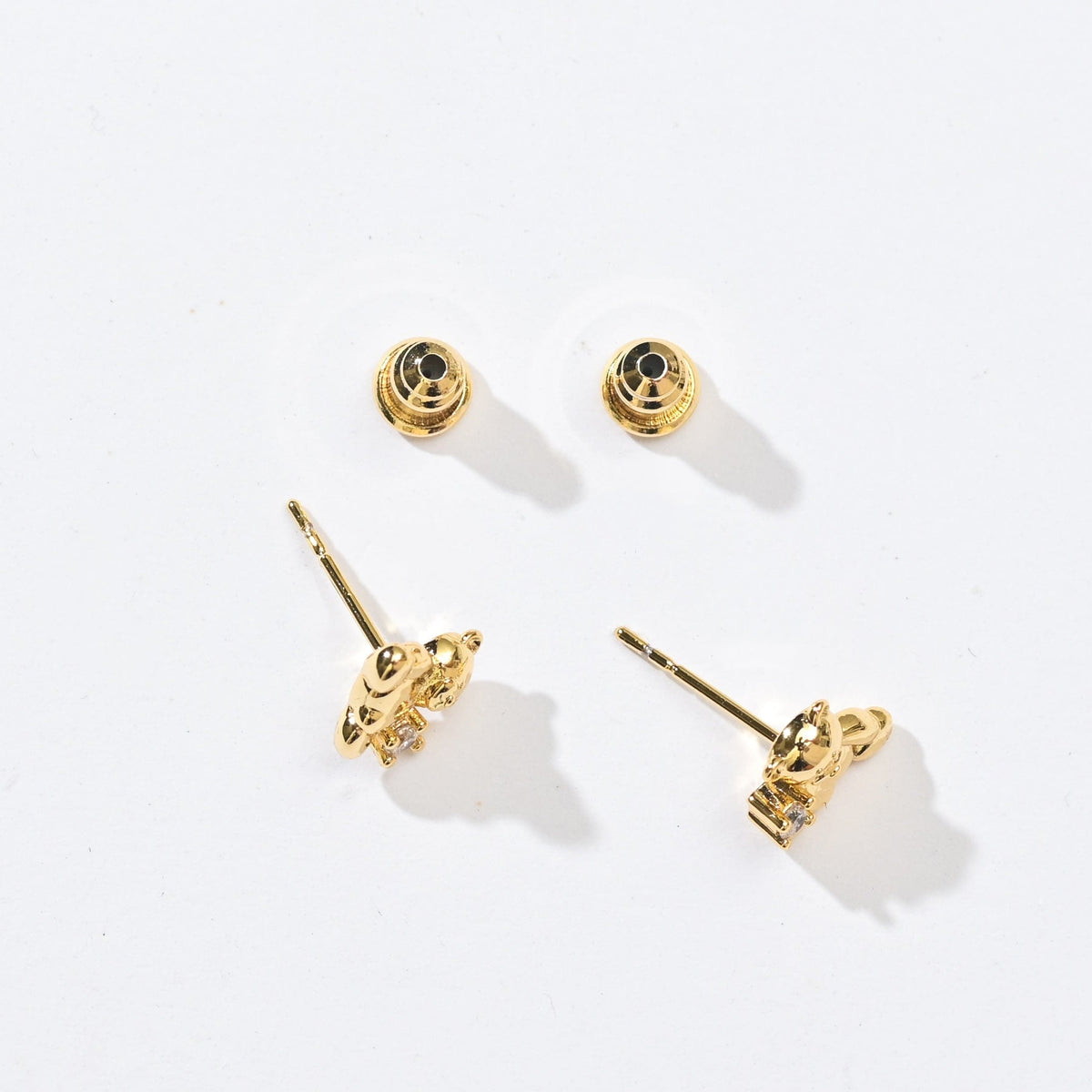 Huggie Bear Studs | Gold