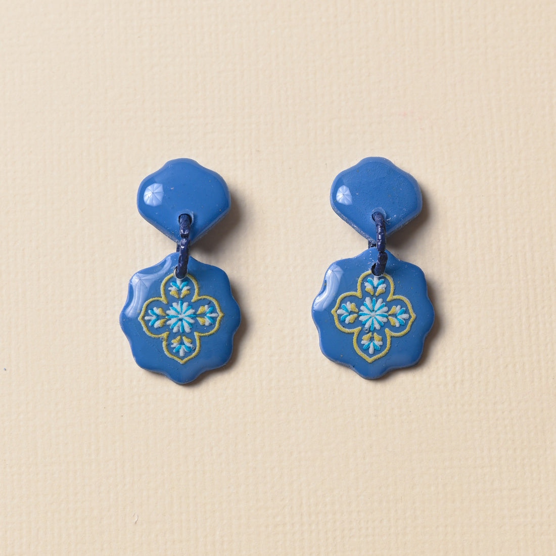 Nyonya Pulut Aira (options)