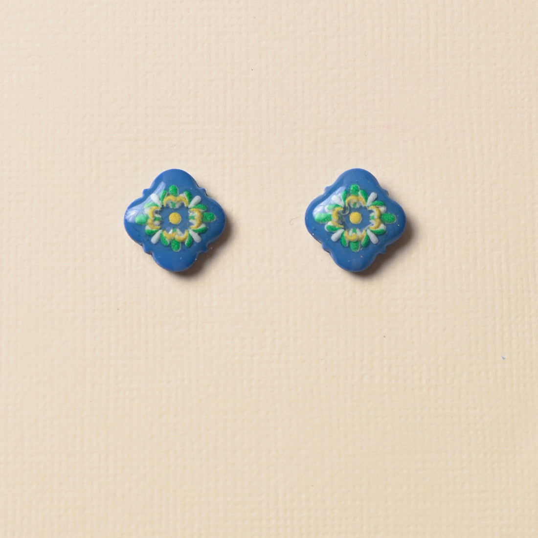 Nyonya Pulut Tile Studs (options)