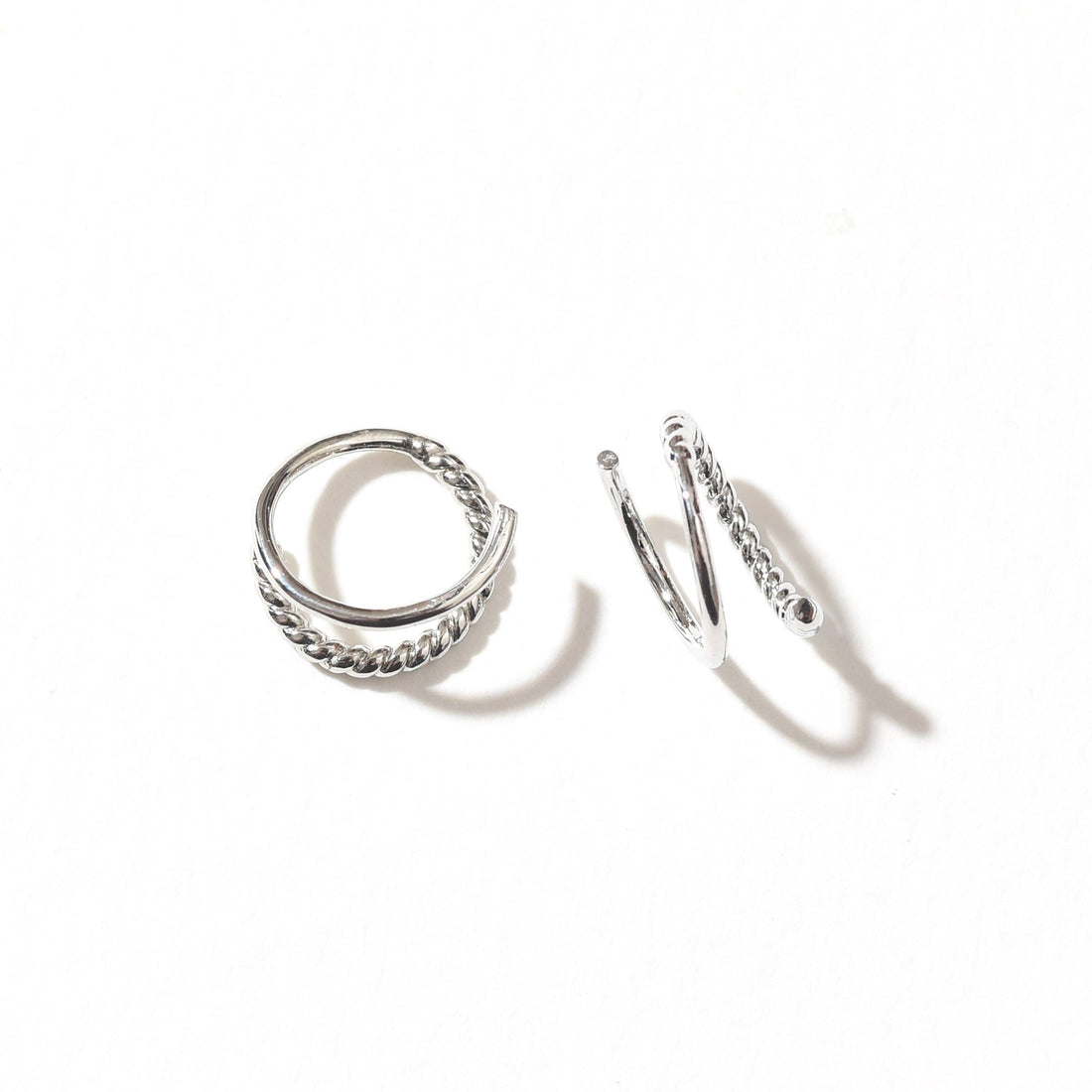 Lara Twist Earring | Silver