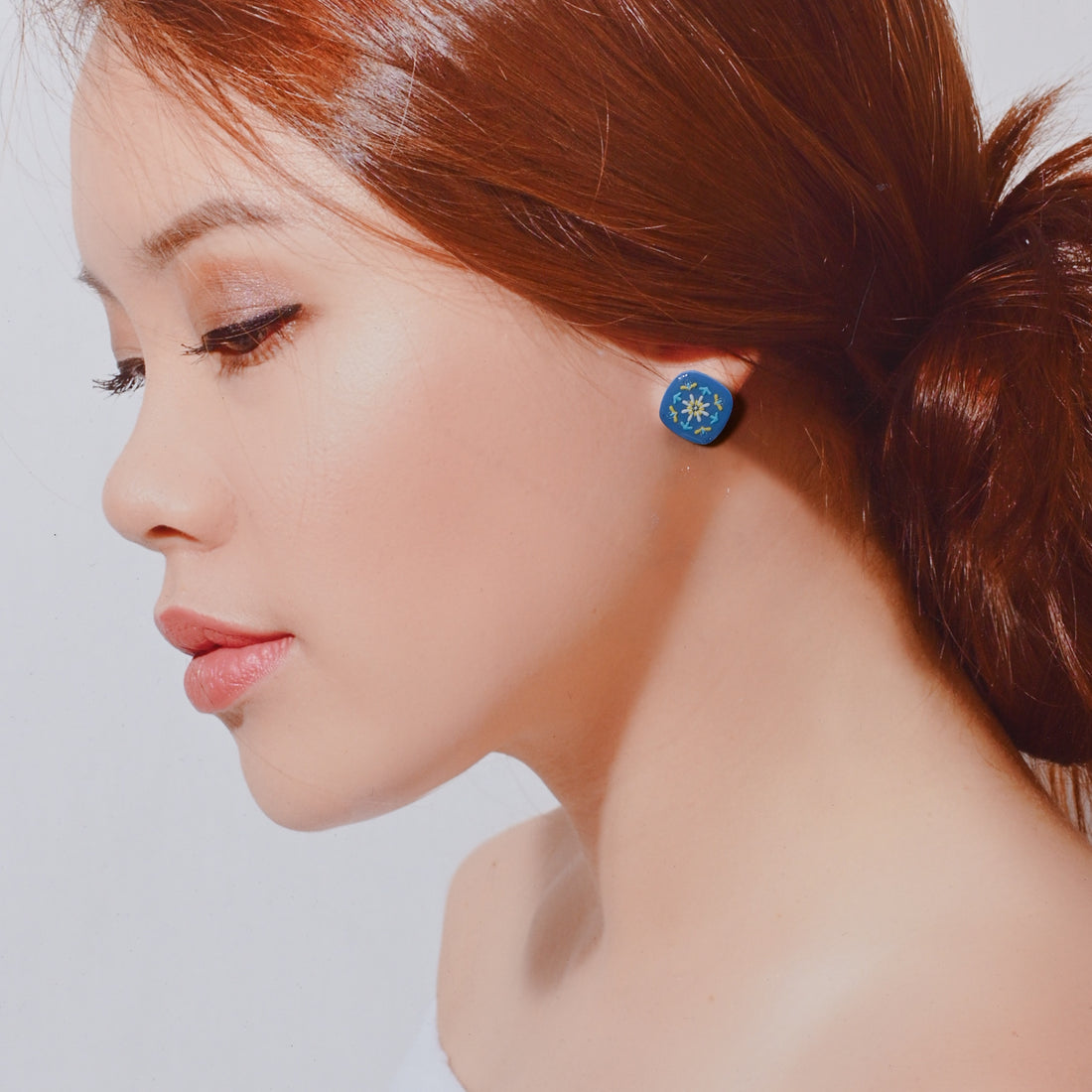 Nyonya Pulut Jing Studs (options)