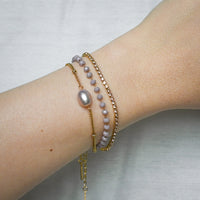 Aveline Pink Pearl Bracelet