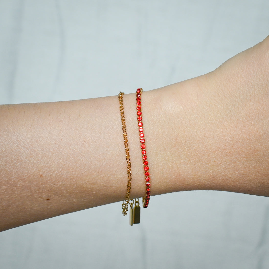 Laura Tennis Bracelet | Scarlet