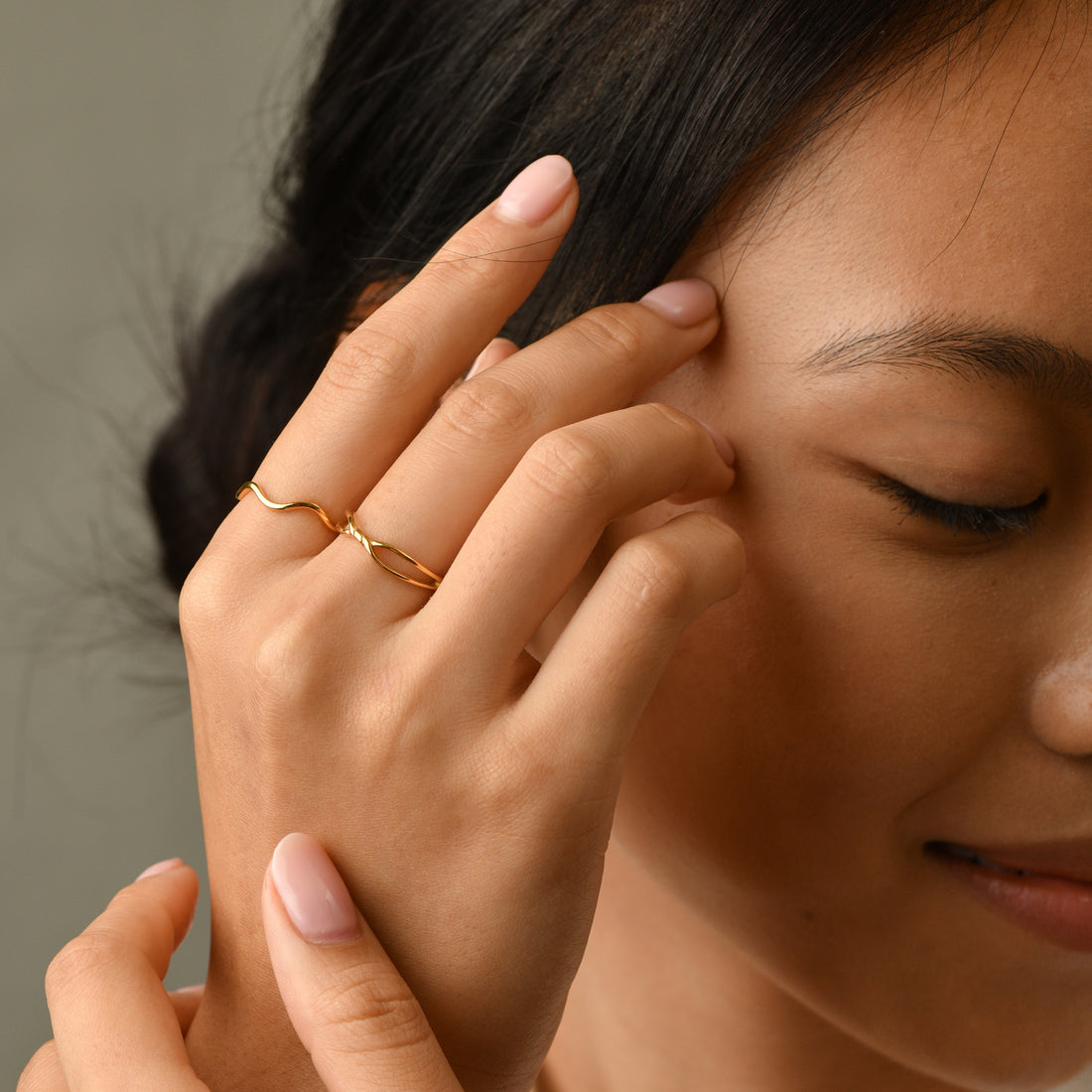Karla Mini Knot Ring