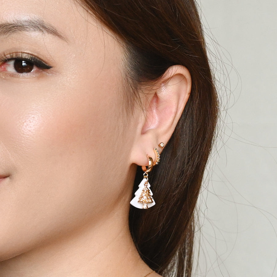 SNOWED IN Winter Warmth