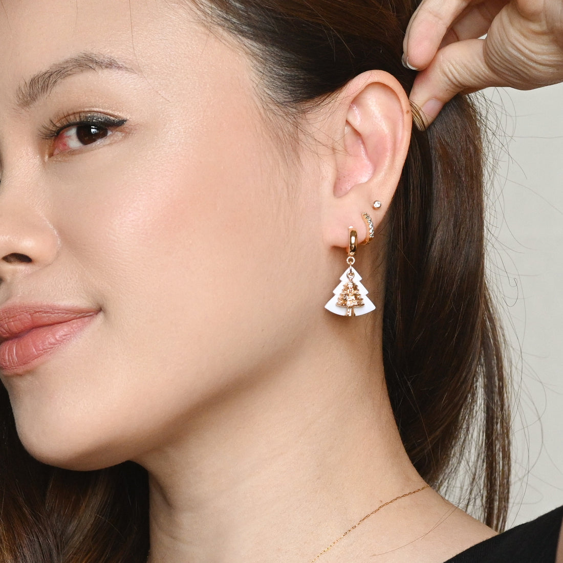 SNOWED IN Winter Warmth