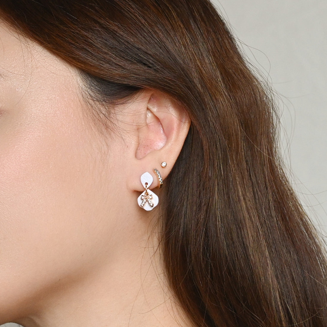 SNOWED IN Twinkle Bows