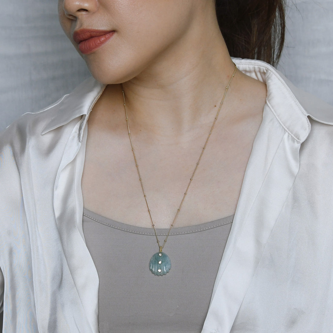 Belle Mermaid 23 carat Aquamarine with White Topaz (S925)