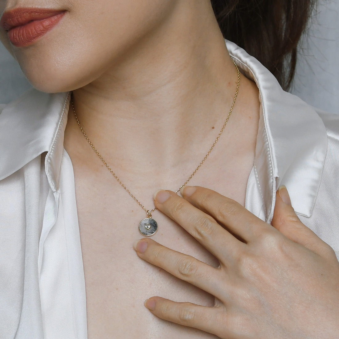 Theia Coin 6.5 carat Dendritic Agate with White Topaz (S925)