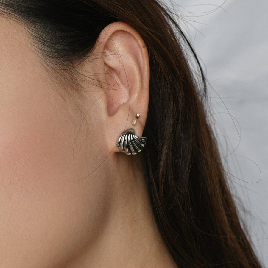 Kiera Shell Studs | Silver
