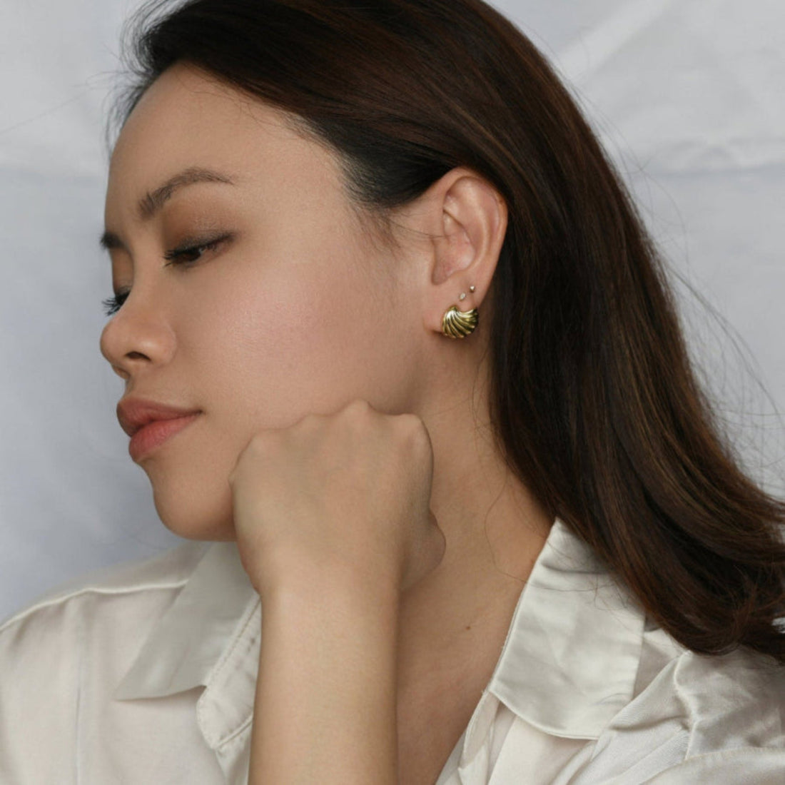Kiera Shell Studs | Gold