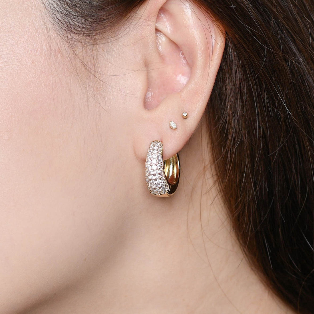 Elina Saddle Hoops | Gold