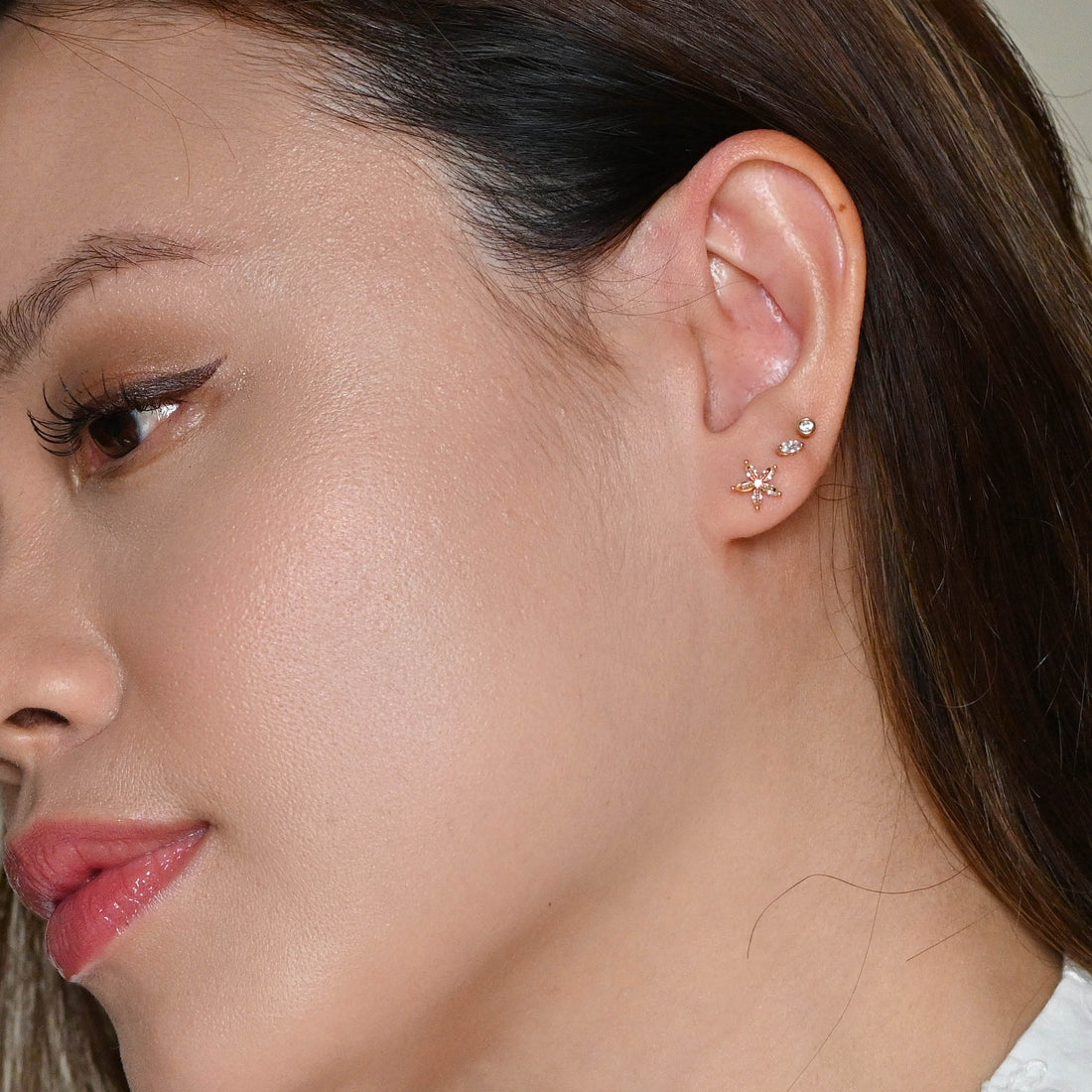 Astrid 3D Studs | Gold