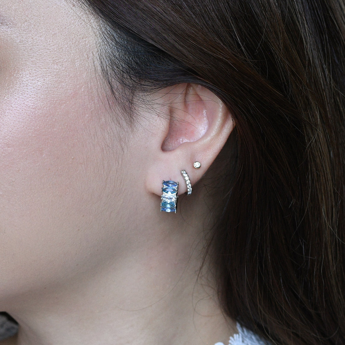 Jada Hoops | Ombre Blue Silver