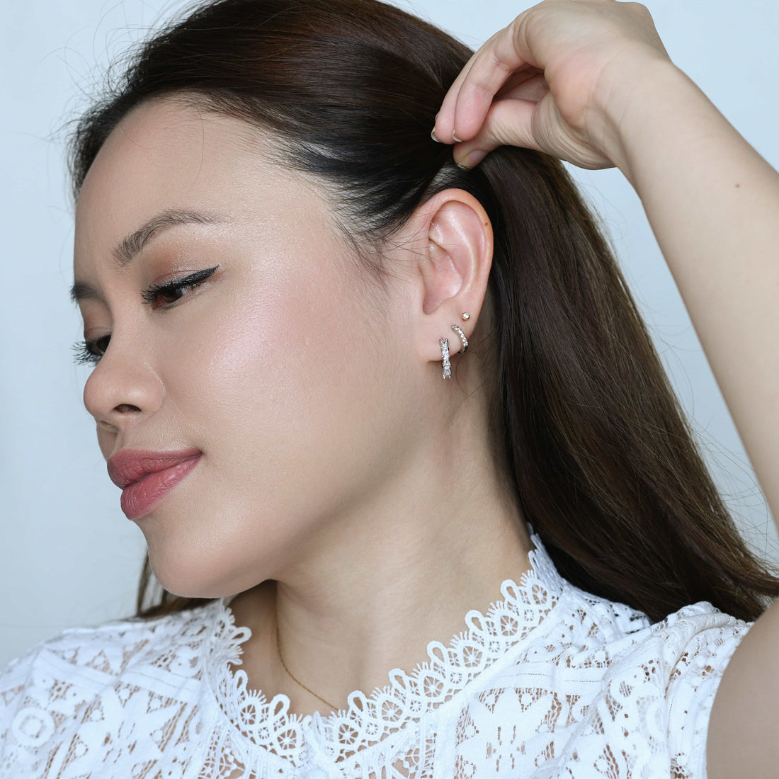 Esan Hoops | Clear Silver