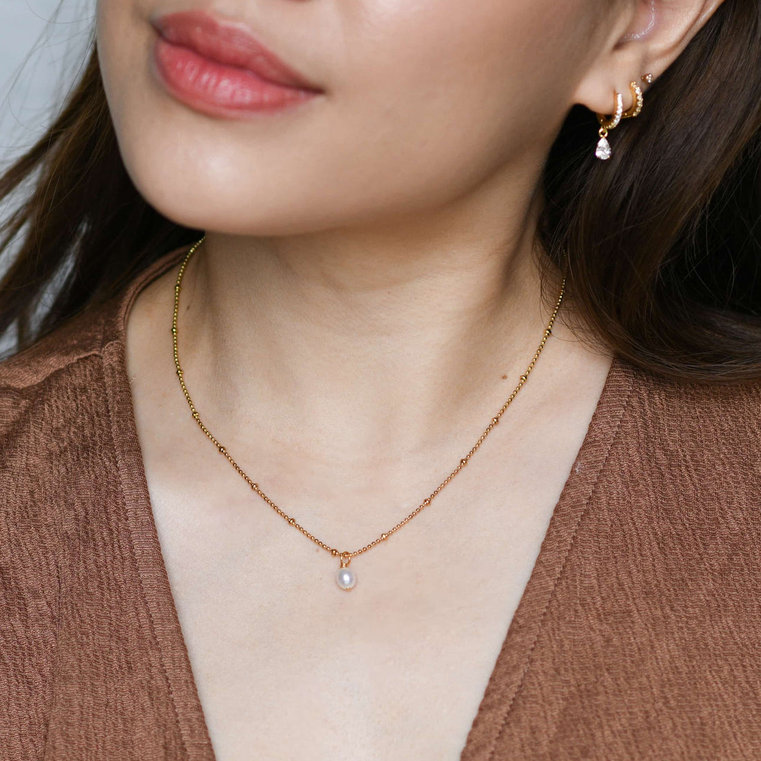 Charlotte White Pearl Necklace