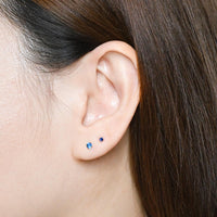Chelle Mini 2mm Flatback Earring |Sapphire Gold
