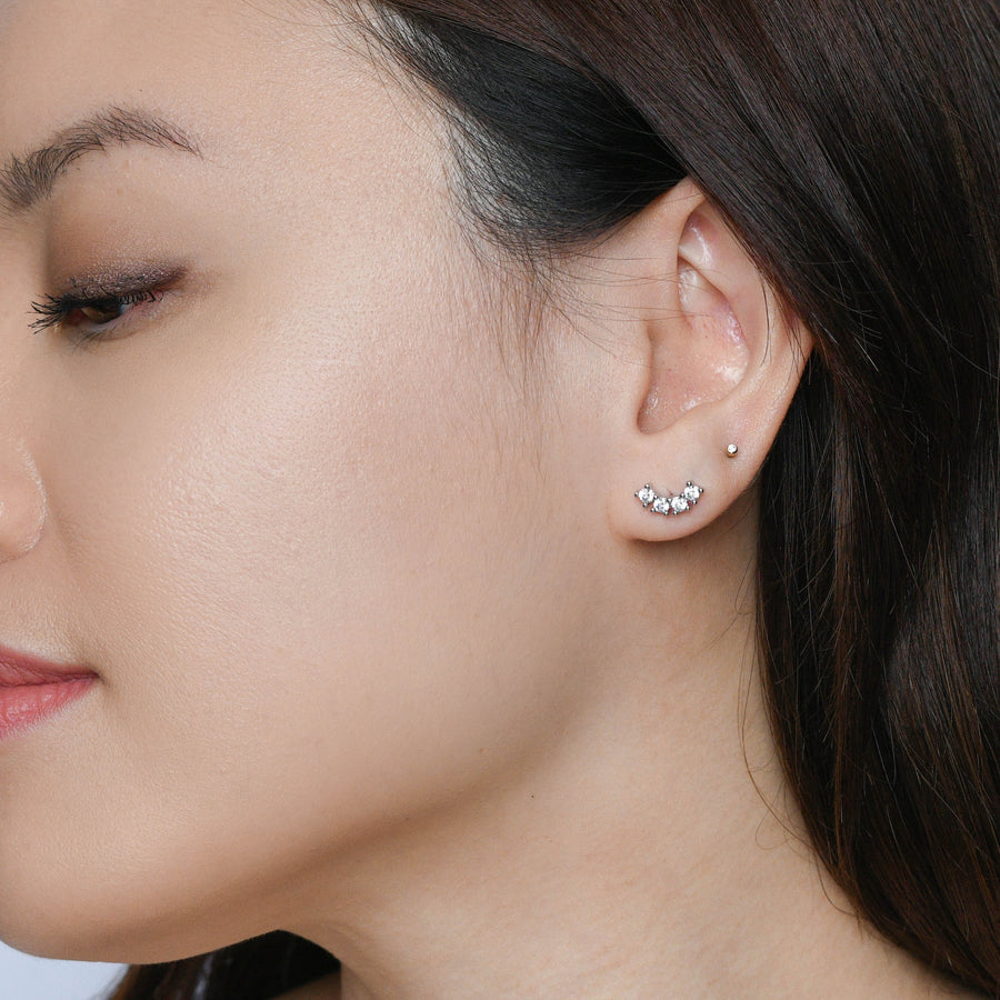 Min Curved Studs | Silver