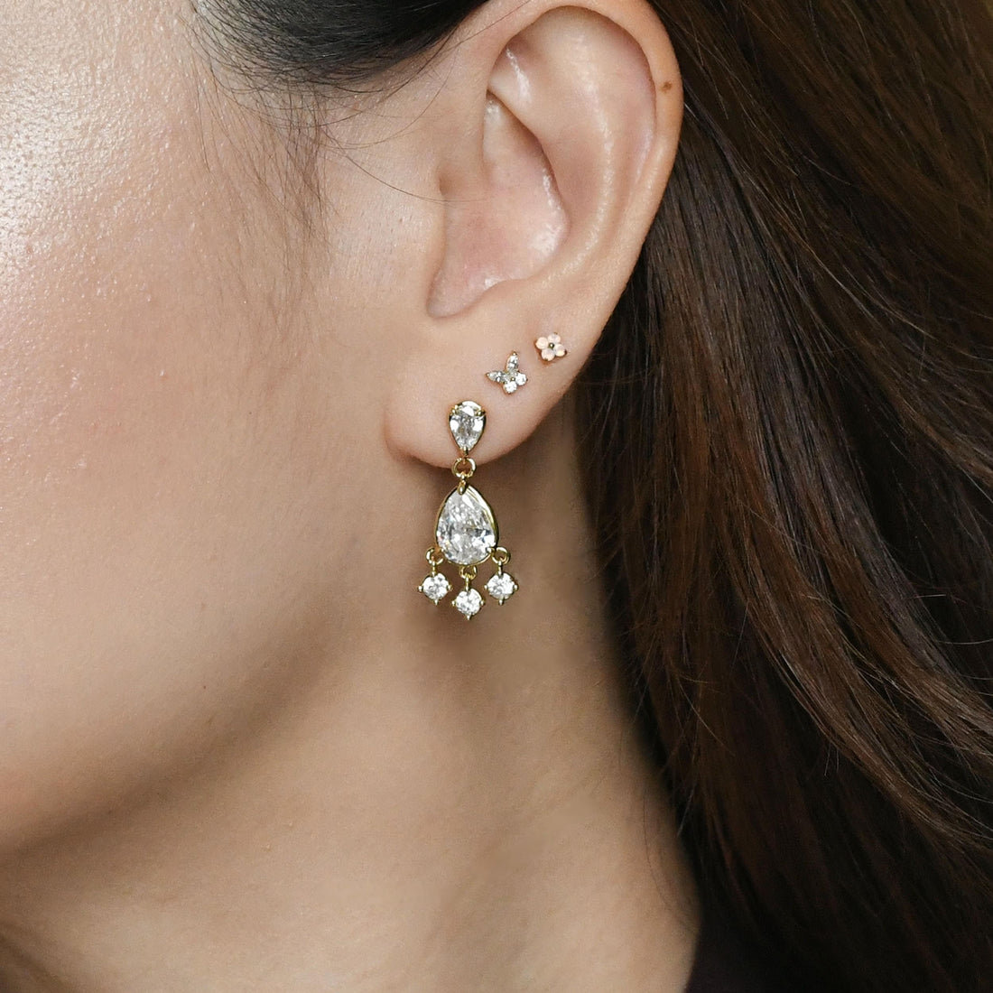 Aura Teardrop Dangles | Gold