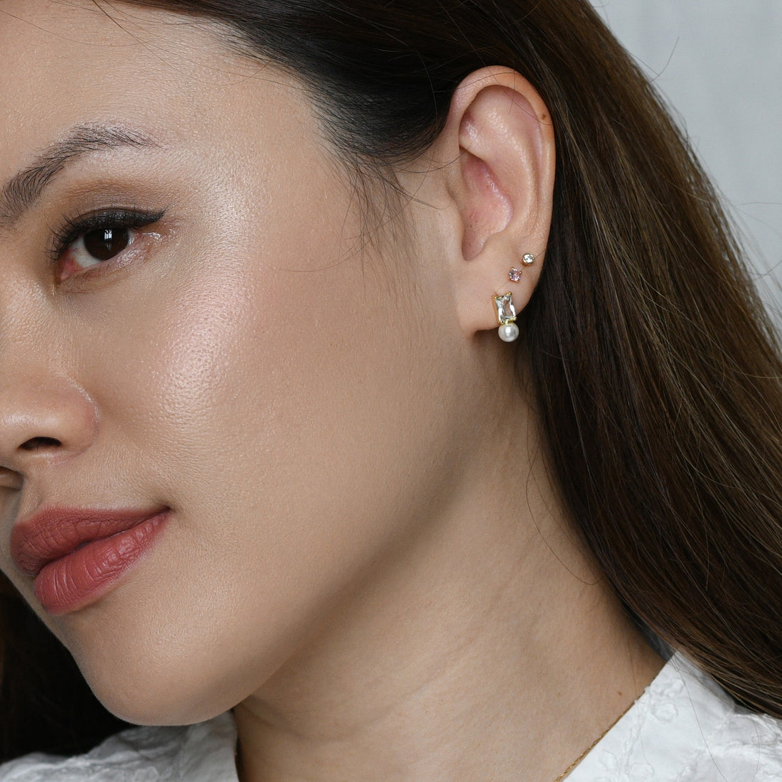 Calla Swarovski Pearl Studs | Gold